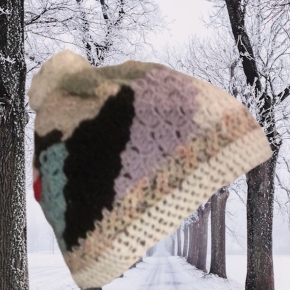 SOLD Happy Scrappy Scarf and Hat Set - Picture 3 of 6